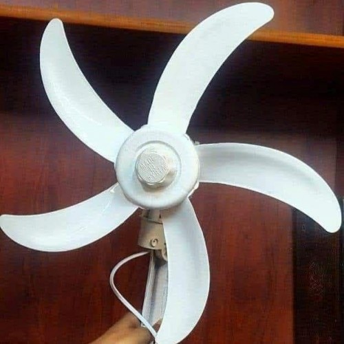 مروحة  جدارية متحركة