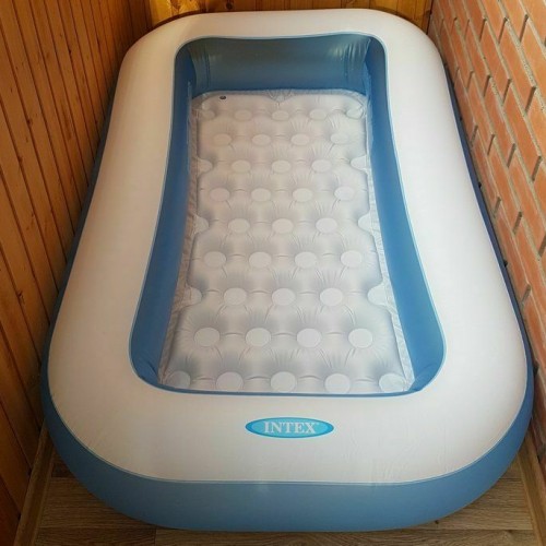 مسبح { نفخ } ماركة العالمية intex